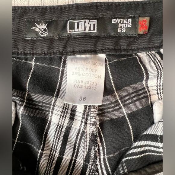 Lost Enterprises Black/White Plaid Checkered Shorts Size 36 - Picture 4 of 6